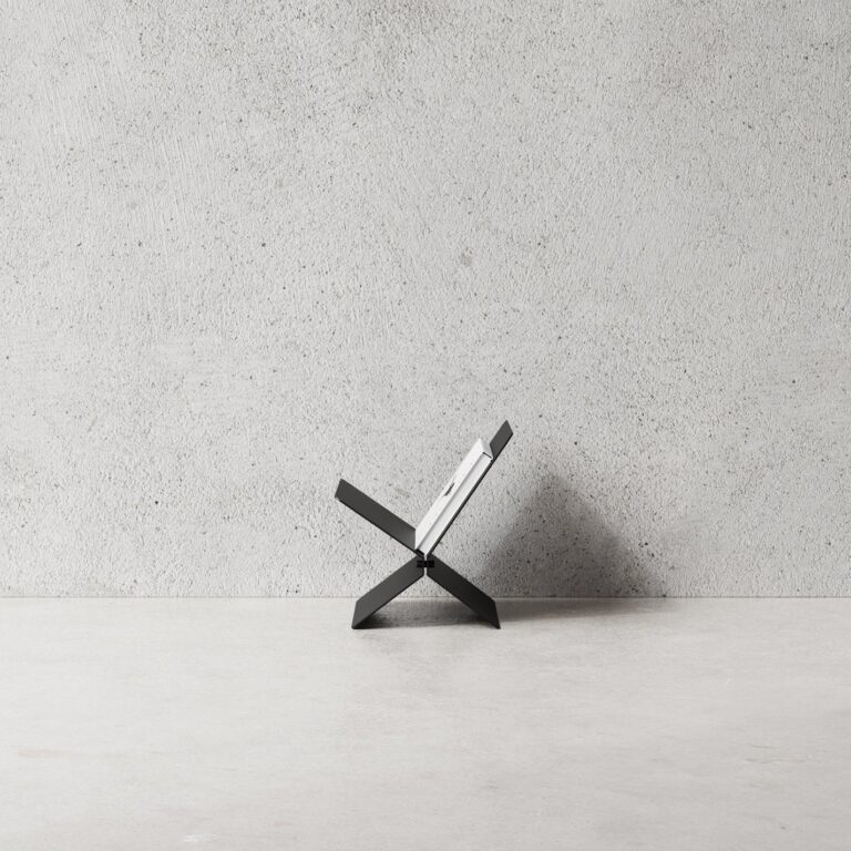 NICHBA- MAGAZINE HOLDER