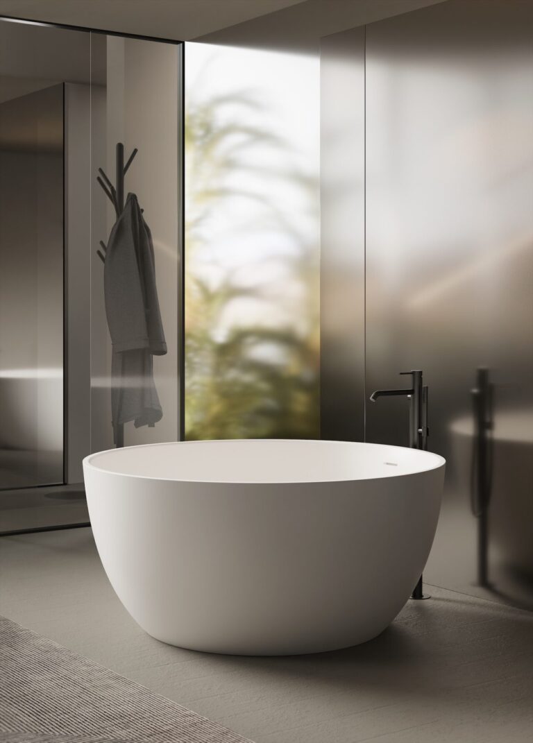 Pilea Bathtub